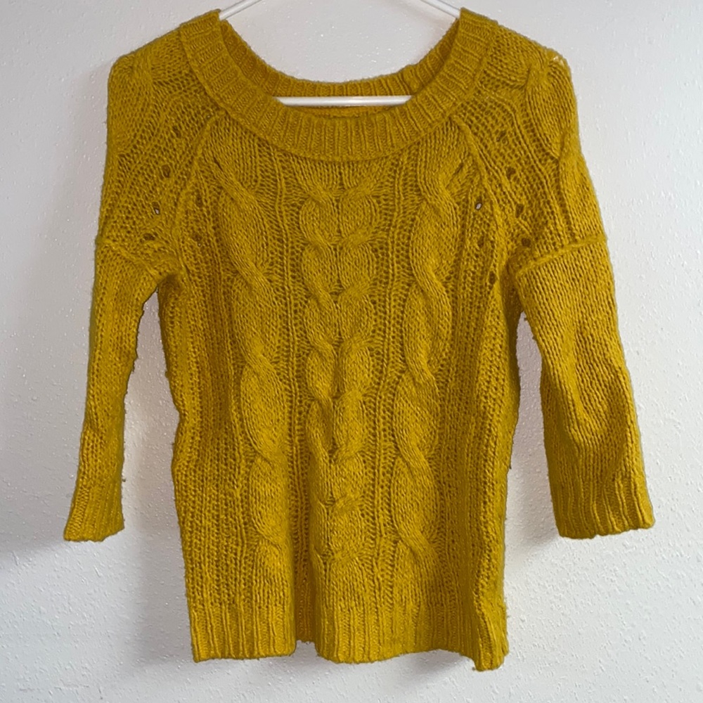 Loft Sweater. Pre-loved condition.